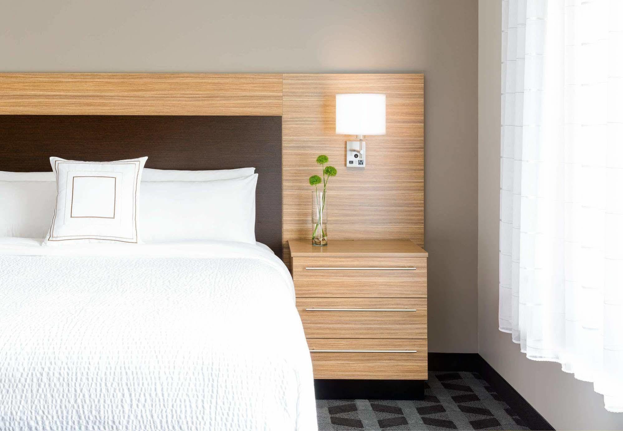 Towneplace Suites By Marriott Tacoma Lakewood Exterior foto